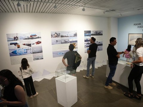 Se inauguró una emotiva muestra sobre la Antártida en el Museo Malvinas Argentinas