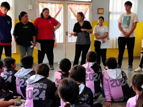 Se realizó una Charla-Taller sobre "Redes Sociales y Salud mental"