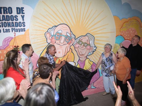 Accastello participó de la cena de fin de año del Centro de Jubilados de barrio Las Playas